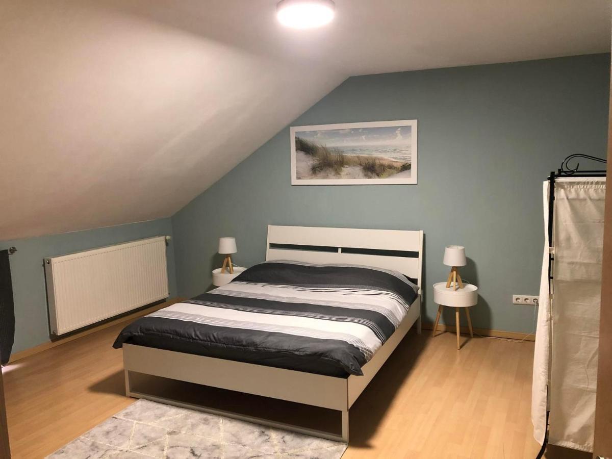 Cozy 120M² Apartment With 3 Bedrooms And 1 Home Cinema Useldange Exteriér fotografie